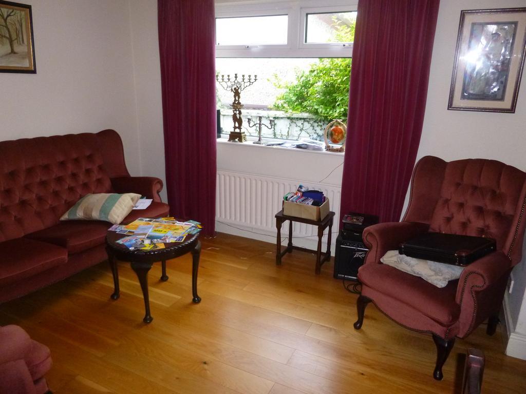 Dun Roamin Bed & Breakfast Galway Exterior photo